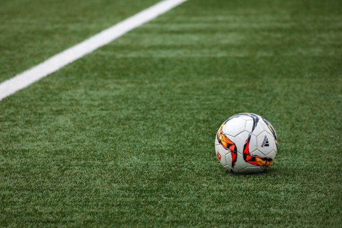 Suzuki scores winning goal for Brondby, observed by Man Utd and Man City scouts.